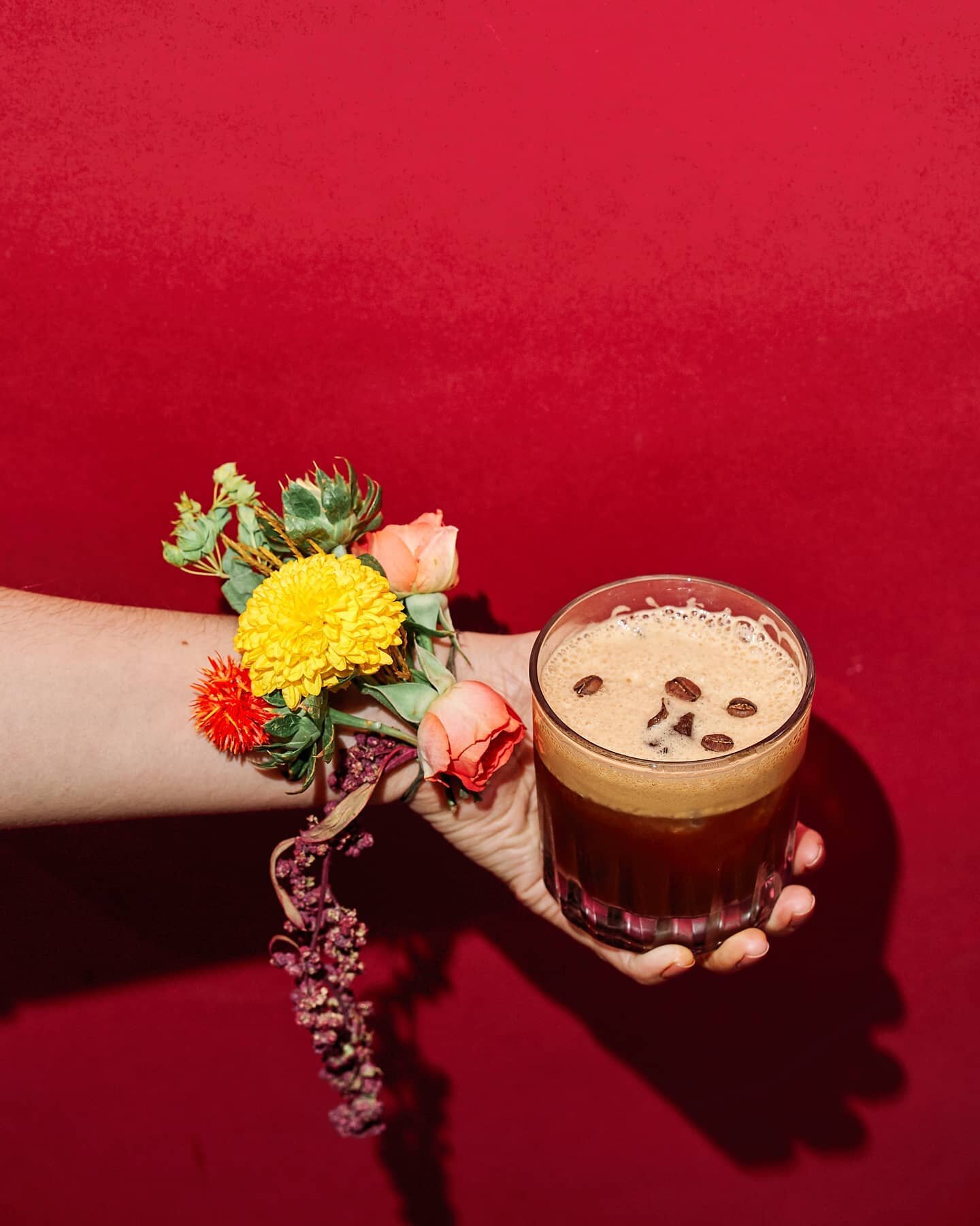 Carajillo || m. Bebida antioxidante con piquete
#coffeeshop #coffee #coffeetime  #romanorte #cafecurado #mexicano #mexican #stayhome #cafeteria #cdmx #romanorte #gibraltar #rumorosa #carajillo